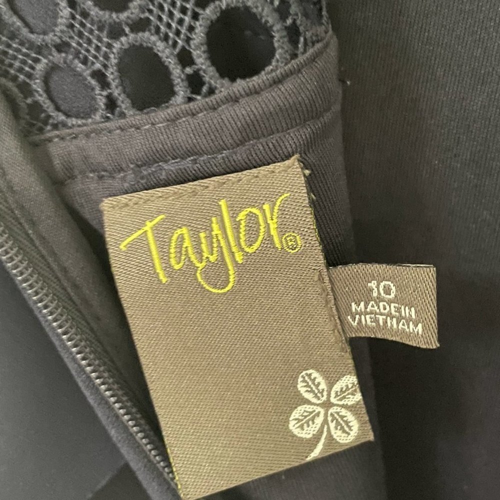 Taylor, size 10, navy dress - Picture 6 of 8